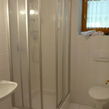 Pensjonat Gaestehaus Manuela - Familie Rantner 3*