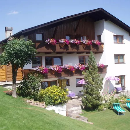 Gaestehaus Manuela - Familie Rantner 3* Зефельд-ін-Тіроль