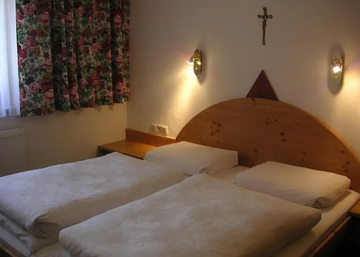 Pensionat Gaestehaus Manuela - Familie Rantner Seefeld in Tirol