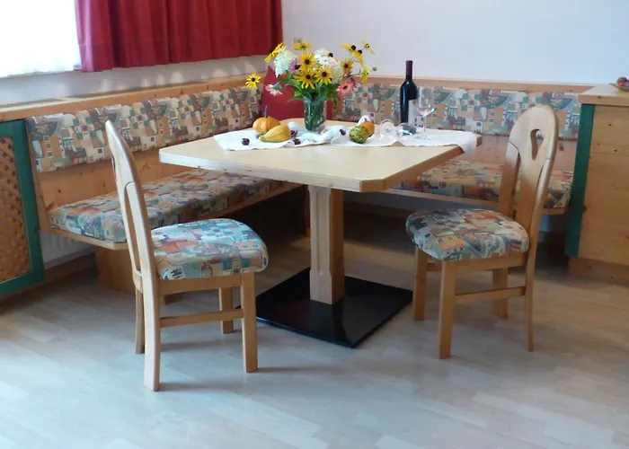 Gaestehaus Manuela - Familie Rantner 3* Seefeld in Tirol