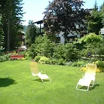 Πανσιόν Gaestehaus Manuela - Familie Rantner 3*